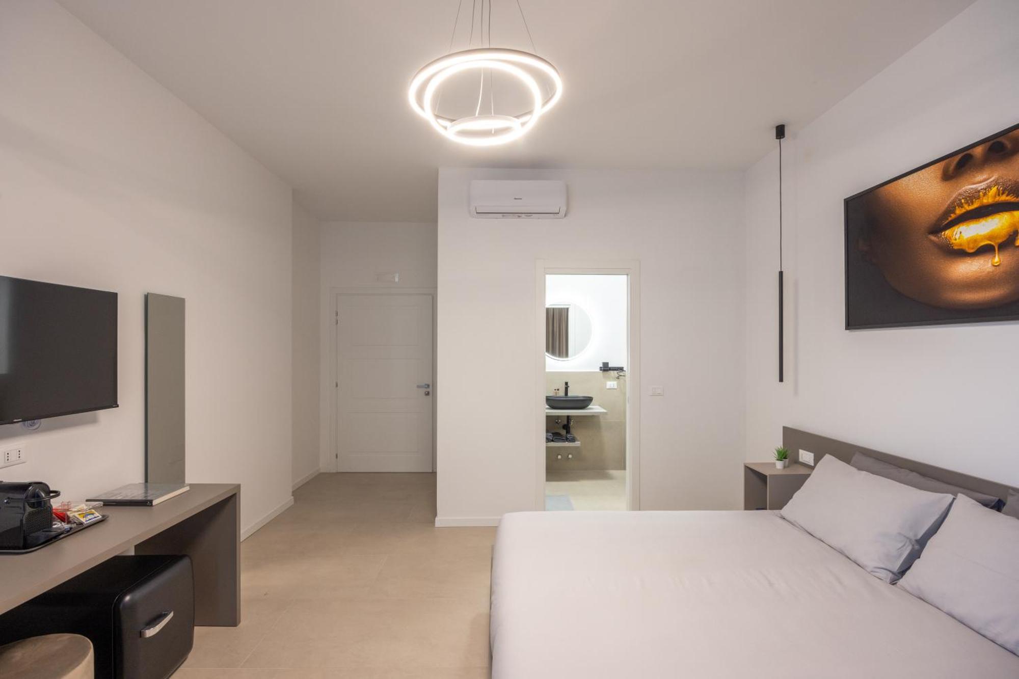 Luxury Station Suite 볼로냐 외부 사진
